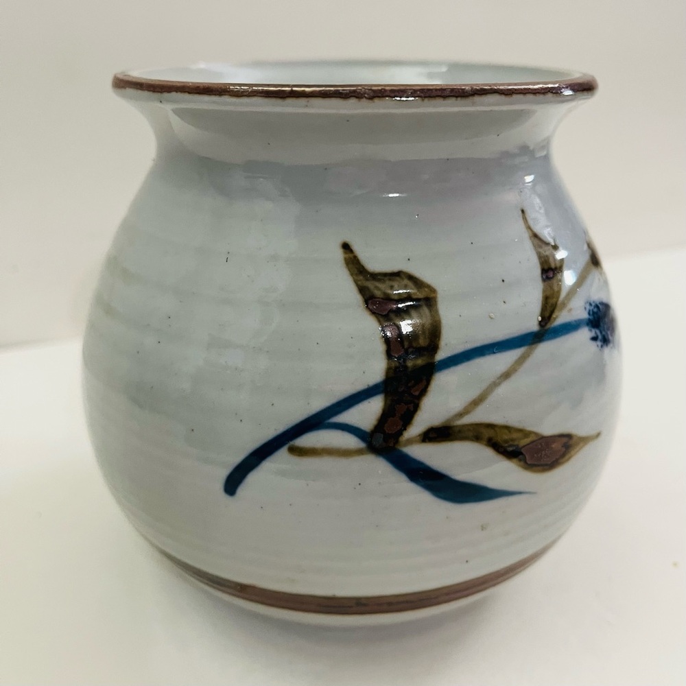 Beautiful Hand Thrown Pottery 5" Tall Vase Grey/Blue Brown Leaves Asian Style